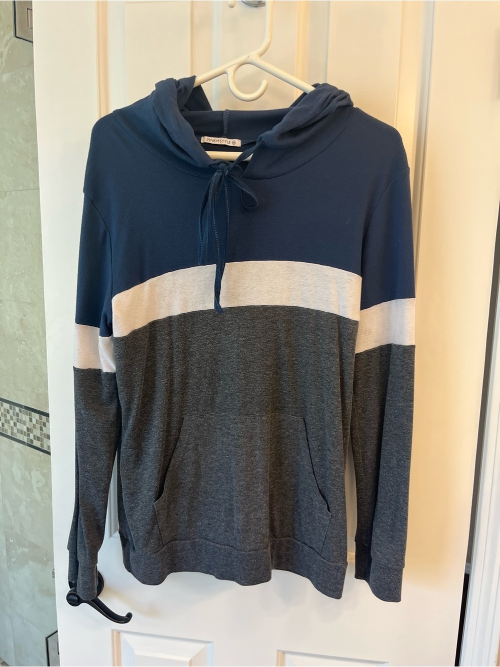 PinkMStyle Womens Colorblock Hooded Pullover Shirt - Blue/Gray